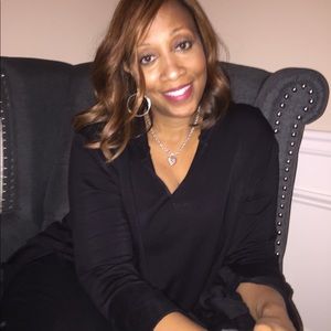 Meet your Posher, Monica